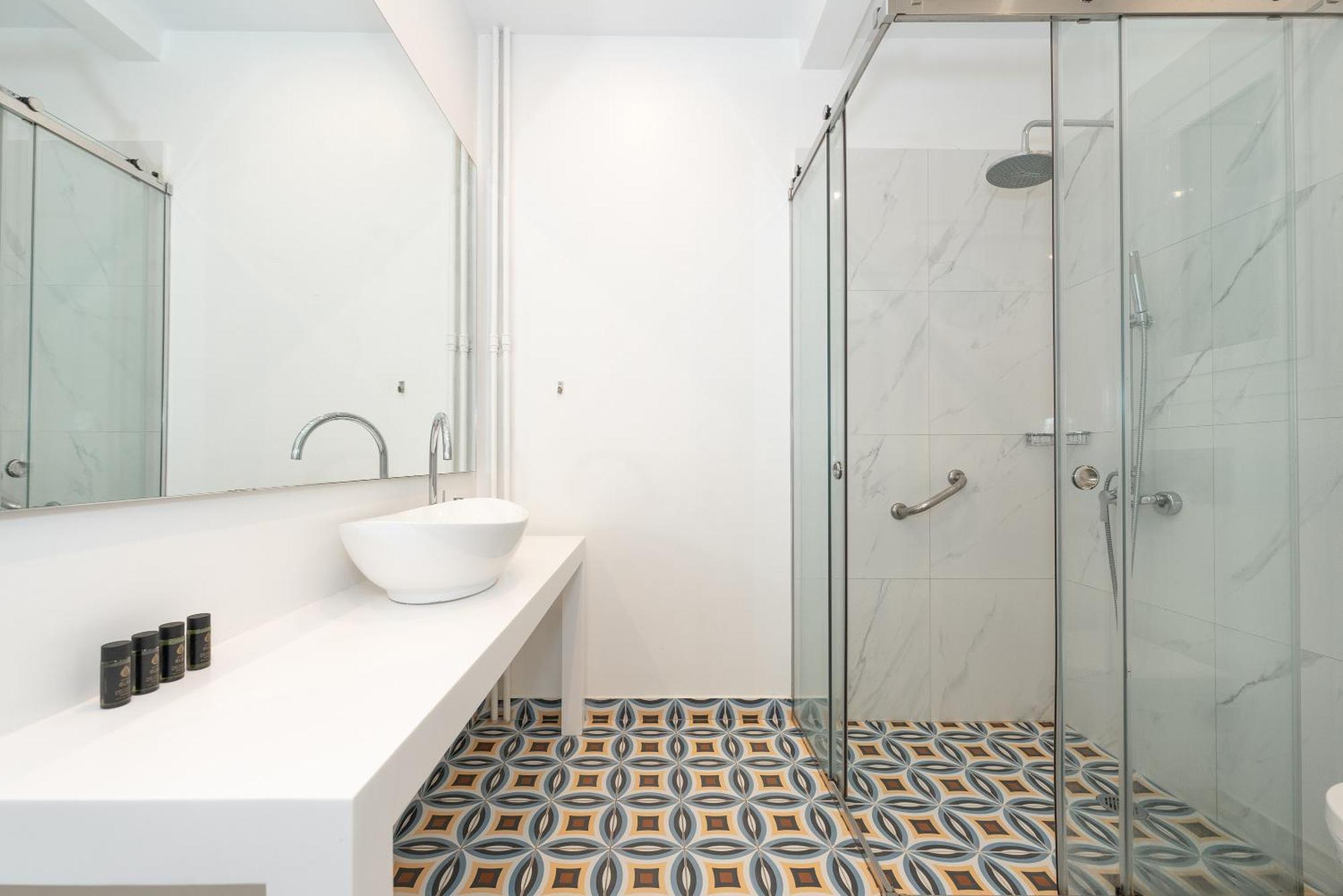 Spacious Peaceful Studio In أثينا المظهر الخارجي الصورة